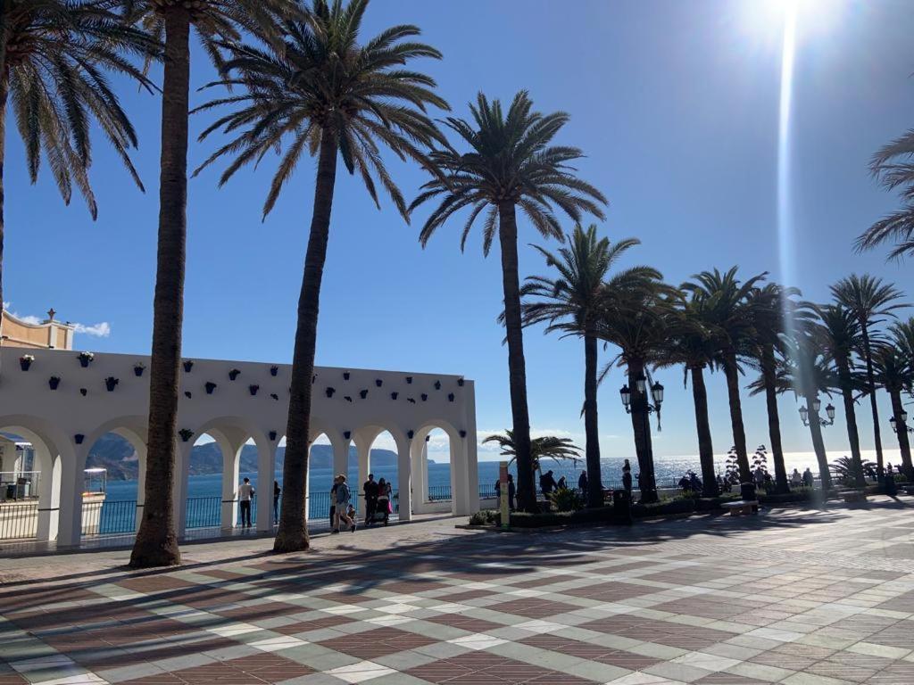 Atico & Terraza By Maison Jaken Nerja Εξωτερικό φωτογραφία